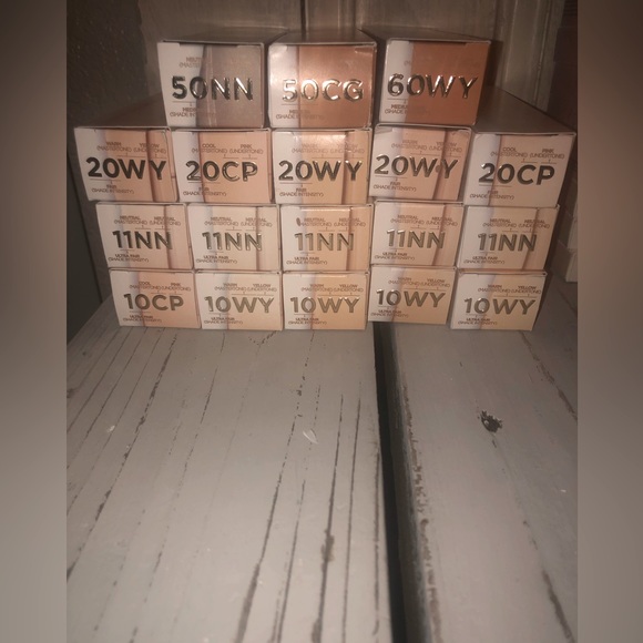 Urban Decay Stay Naked 24 hour foundation at a discounted price! Great deal!! - Picture 5 of 5